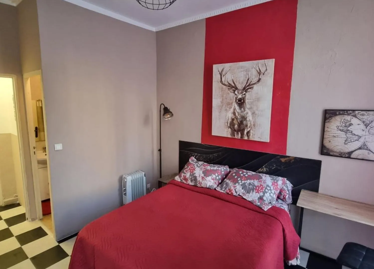 Hotel Des Allees Marseille 3*,  France
